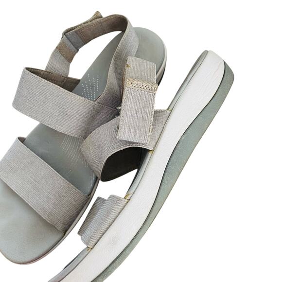 Clark’s Cloud Steppers Sandals - Picture 2 of 4